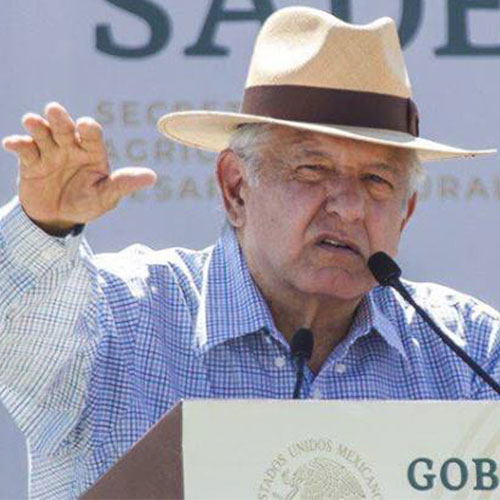 De qué marca es el sombrero de Andrés Manuel López Obrador
