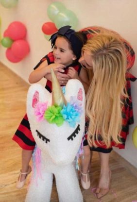 cumpleaños de la hija de Tania Ruiz